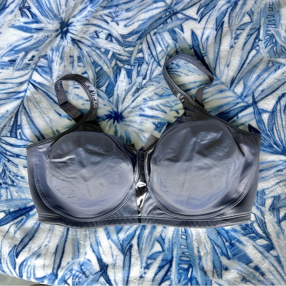 Playtex (44DD) NWT Gray Wireless Support Bra All Day Comfort